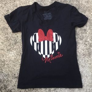 Minnie Disney shirt size M